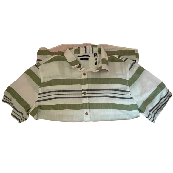 5/25$ ✨ ONLY & SONS ✨ NWT Shirt - Picture 1 of 3